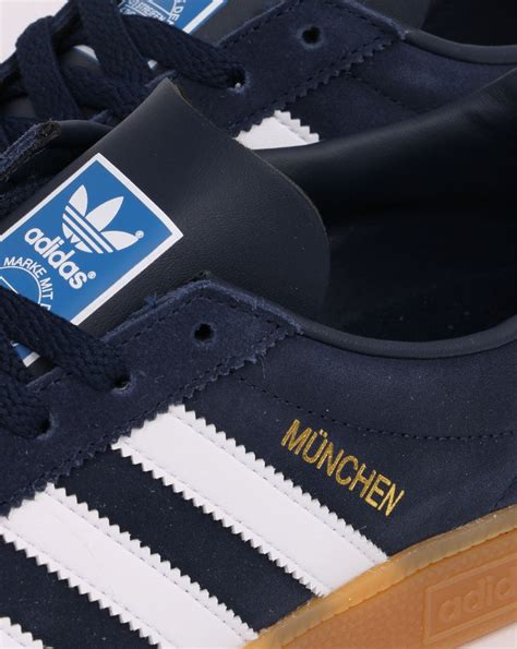 adidas münchen damen schwarz|adidas munchen navy.